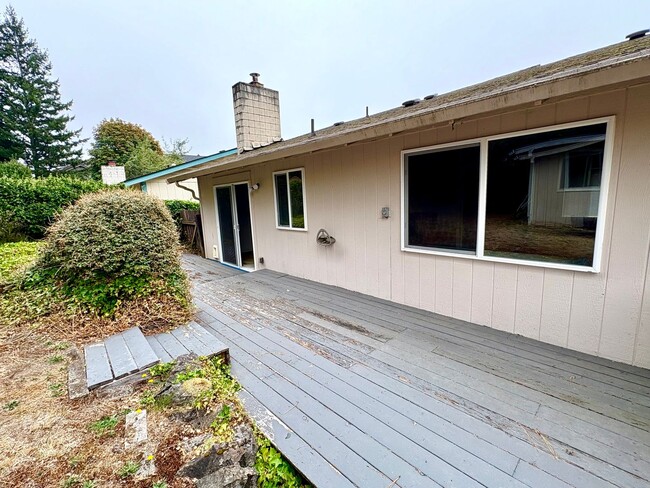 Building Photo - Spacious 3-Bedroom Home with Large Deck
