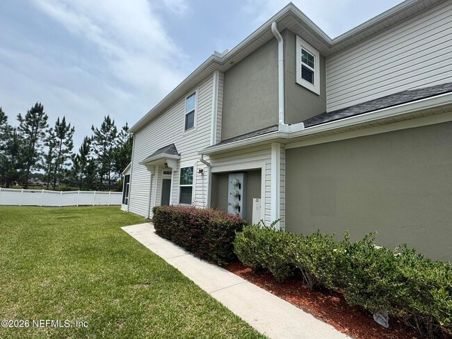 Building Photo - 670 Grover Ln
