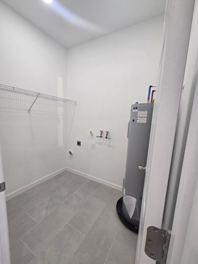 Building Photo - Brand New Construction-One bedroom + One bathroom-SW Lehigh ACres