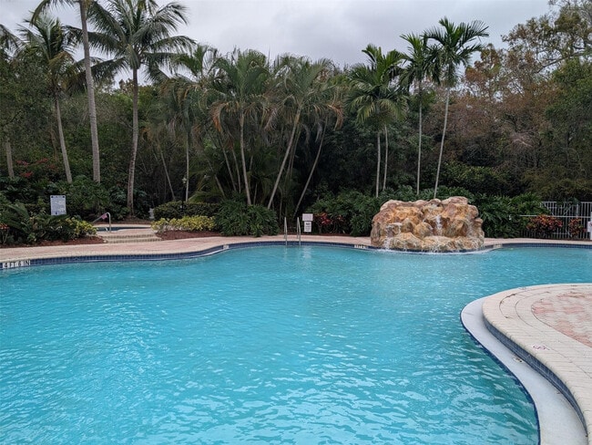 Building Photo - 5550 NW 61st St