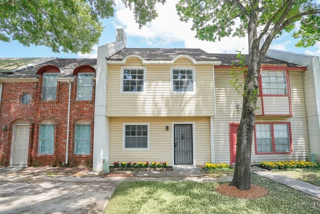 Primary Photo - 1255 Witte Rd