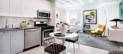 Building Photo - 1 bedroom in Long Island City NY 11101