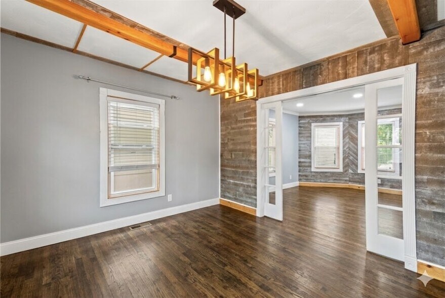 Building Photo - 26 Whipple Ave