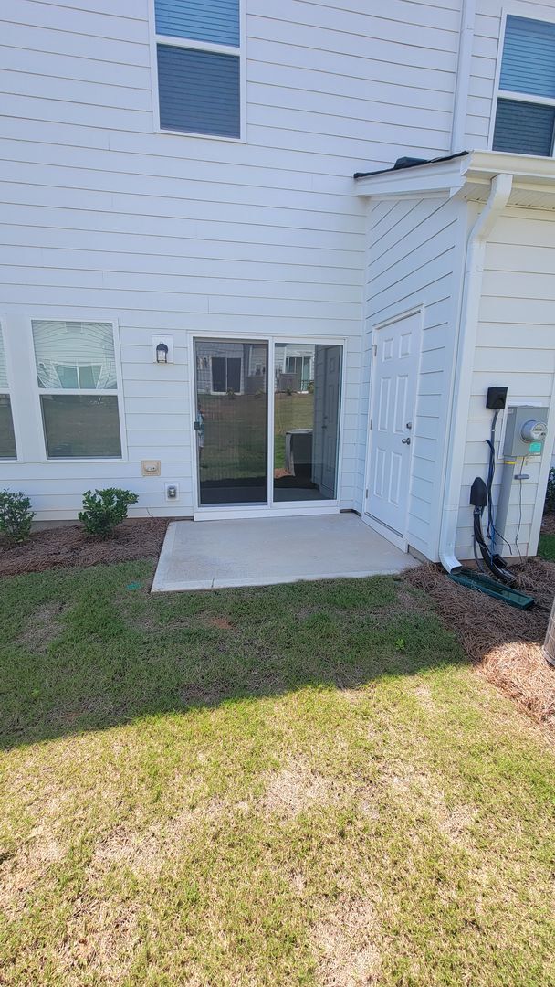 Building Photo - Energy-efficient townhome with 3BR/2.5BA Garage - Kannapolis