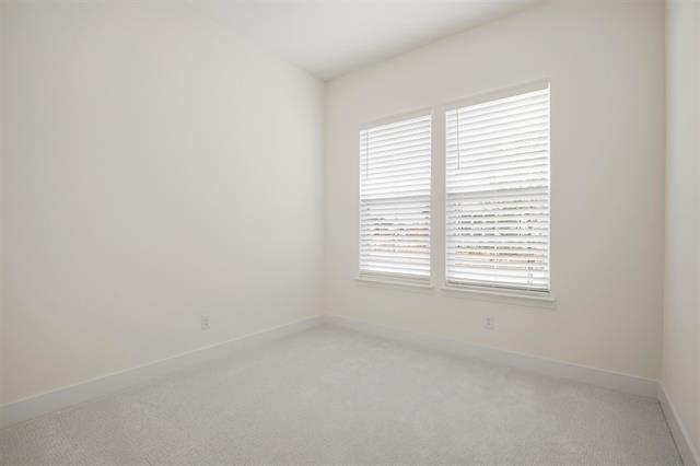 Building Photo - 14299 Saralee St