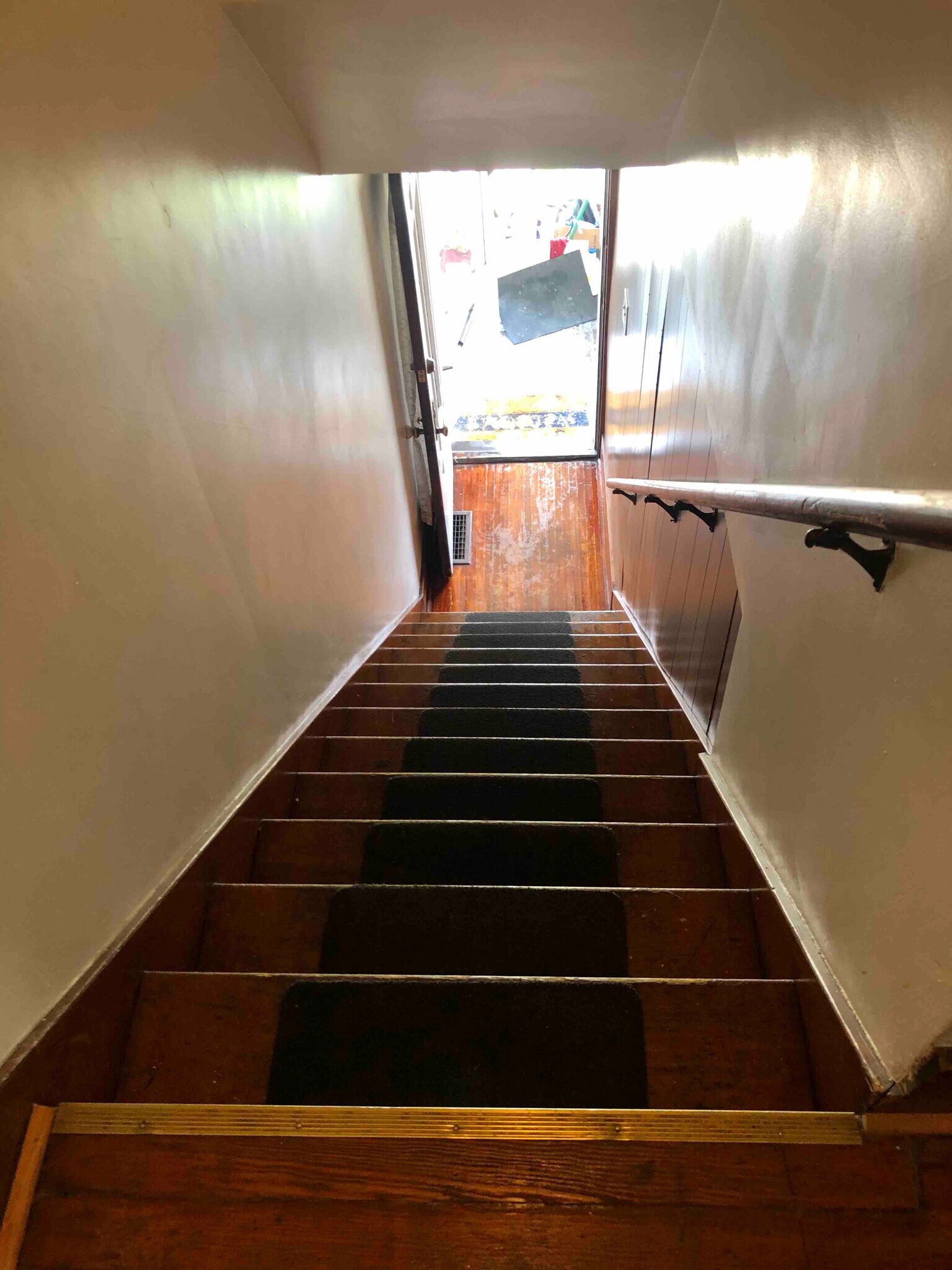 Building Photo - 2028 Oregon Ave