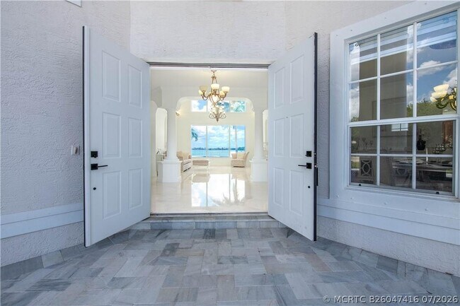 Building Photo - 4707 SW 195th Terrace