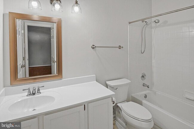 Building Photo - 7951 Brightmeadow Ct
