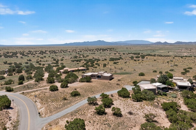 Building Photo - 45 Encantado Loop