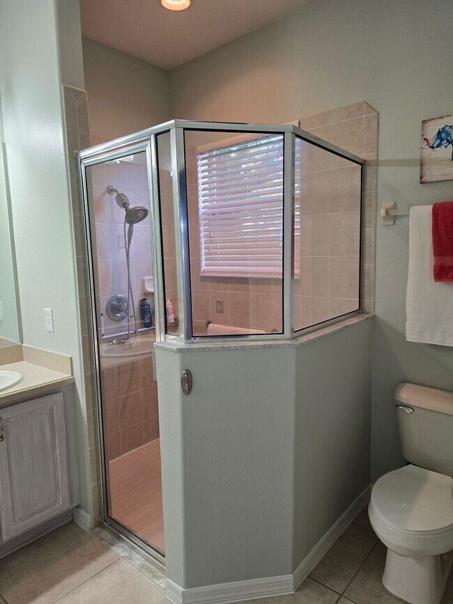 Building Photo - Gorgeous 3/2/2 in Terra Vista!!!