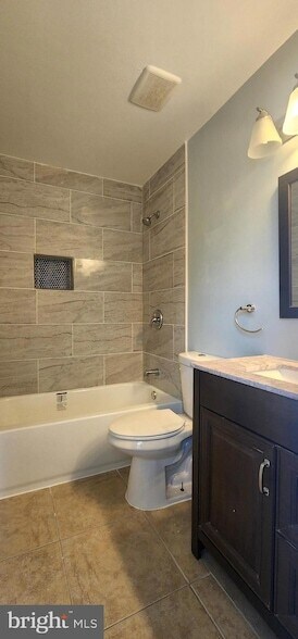 Building Photo - 10204C Ashbrooke Ct