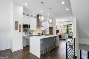 Building Photo - 2328 Mason Dr