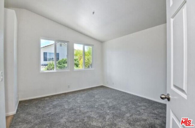 Building Photo - 1817 Calypso Dr
