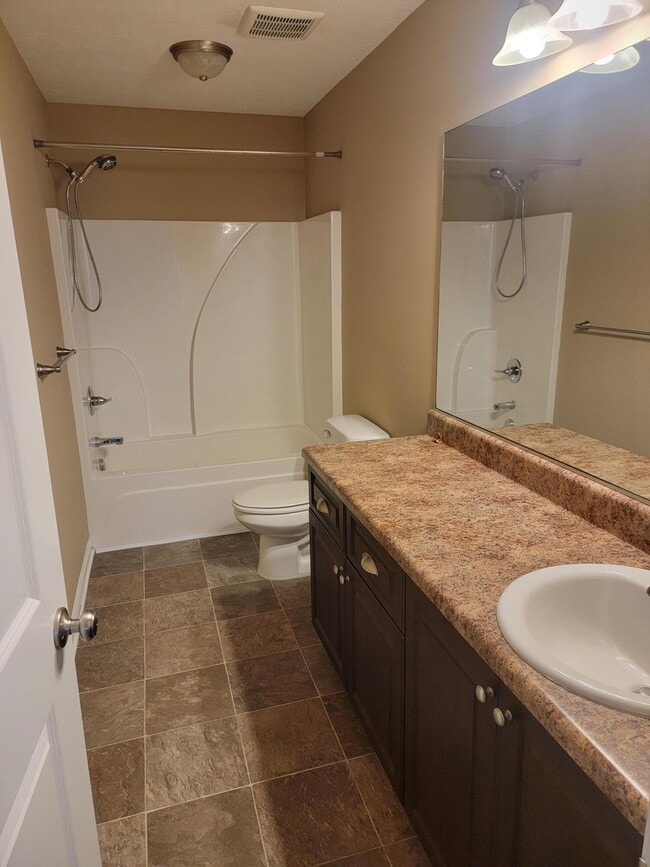 Building Photo - 832 Williford Run Dr