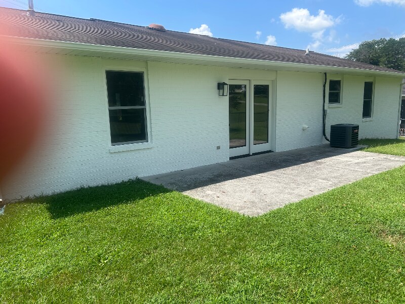 Building Photo - 5709 Joseph Dr