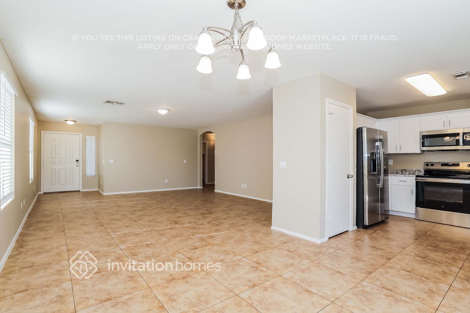 Building Photo - 725 S Parkwood