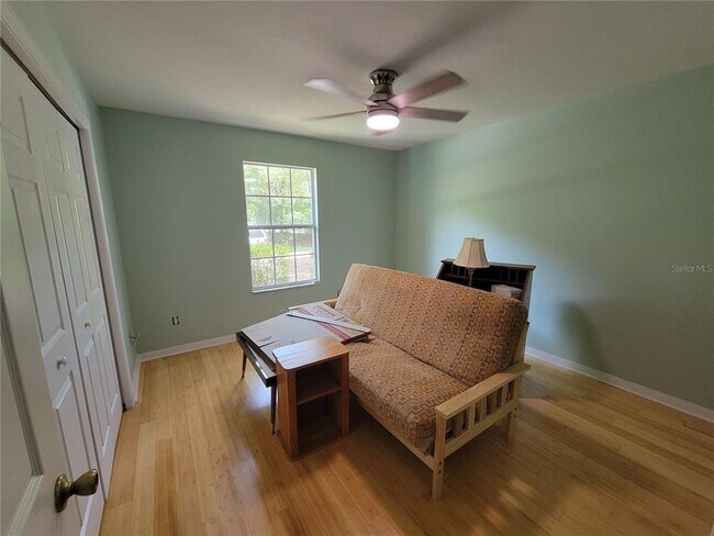 Building Photo - 2070 SW 42nd Ln