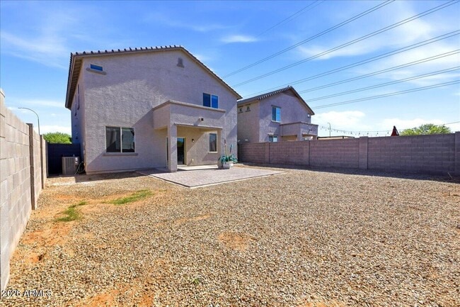 Building Photo - 7119 W Golden Ln