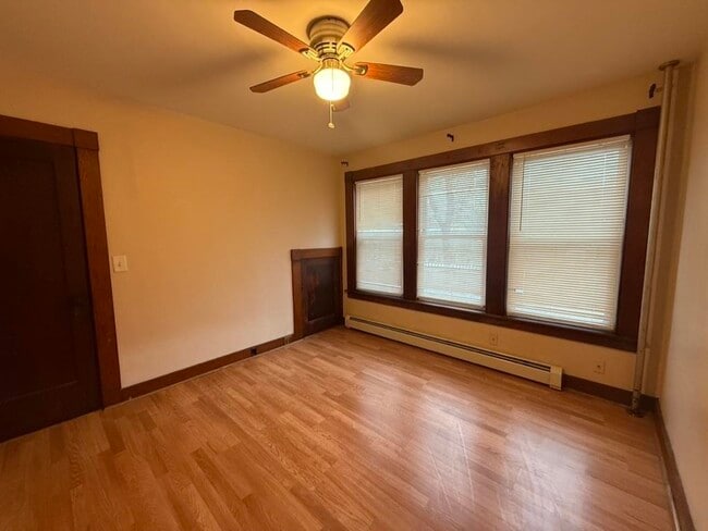 Building Photo - 672 Central St