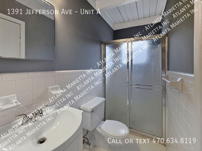 Building Photo - 1391 Jefferson Ave