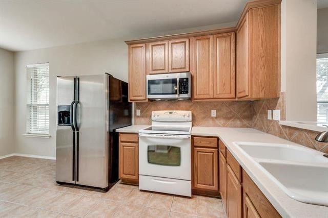 Building Photo - 7225 Rembrandt Dr