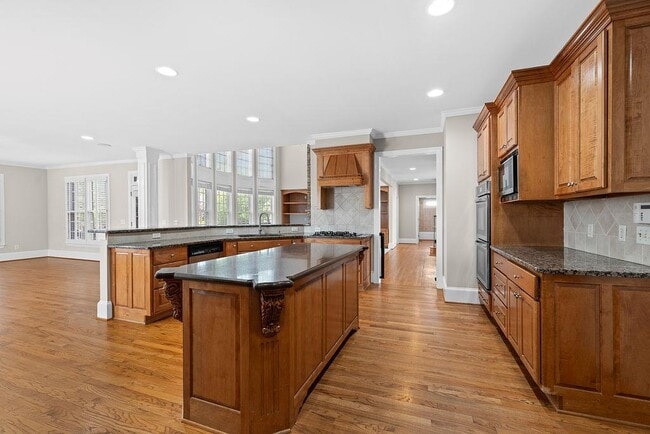 Building Photo - 1037 Windermere Crossing