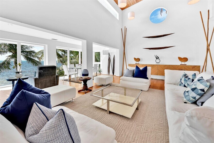 Building Photo - 60 Ocean Front Dr