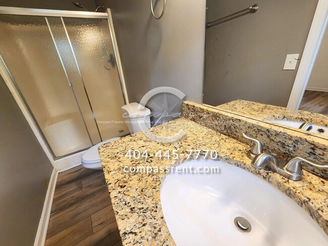 Building Photo - 142 Wanda Ave