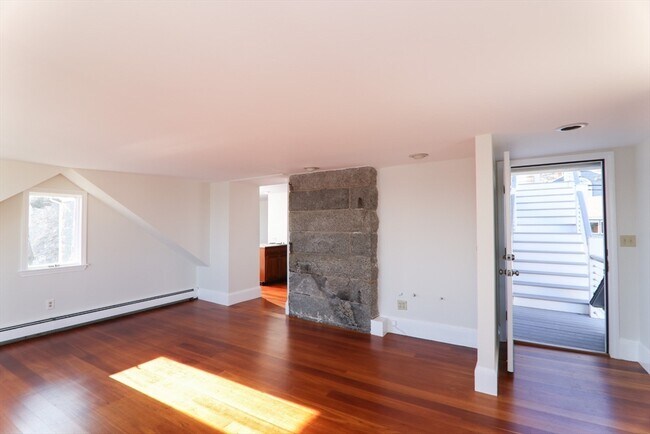 Building Photo - 101 Granite St