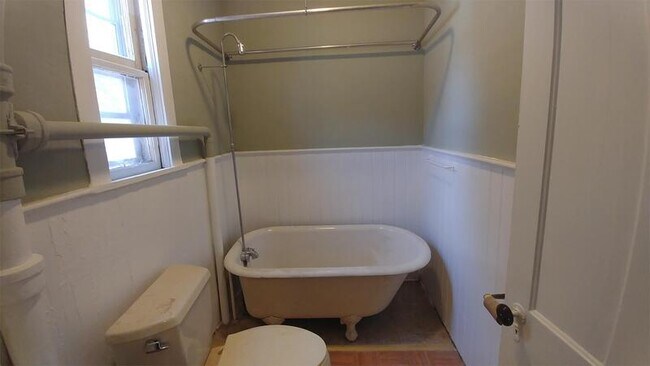 Building Photo - 163 W Delavan Ave