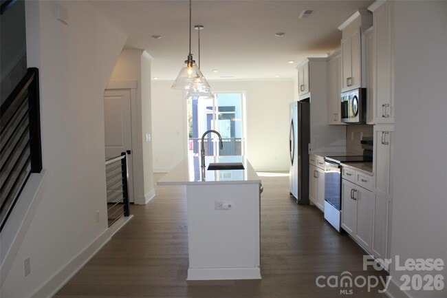 Building Photo - 1340 Hamilton St