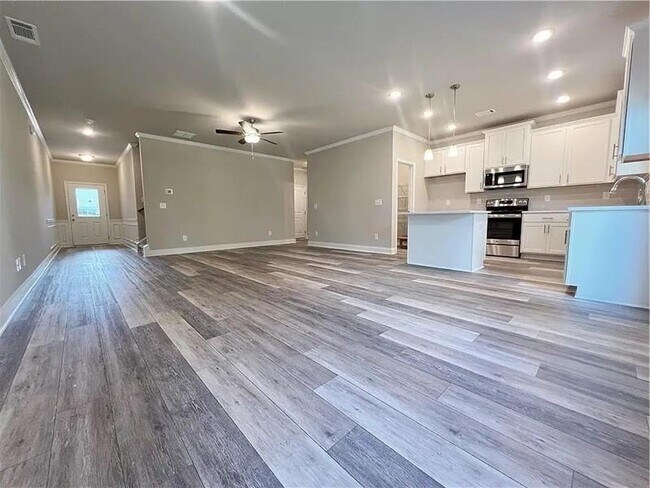 Building Photo - 5520 Rock Place Ct
