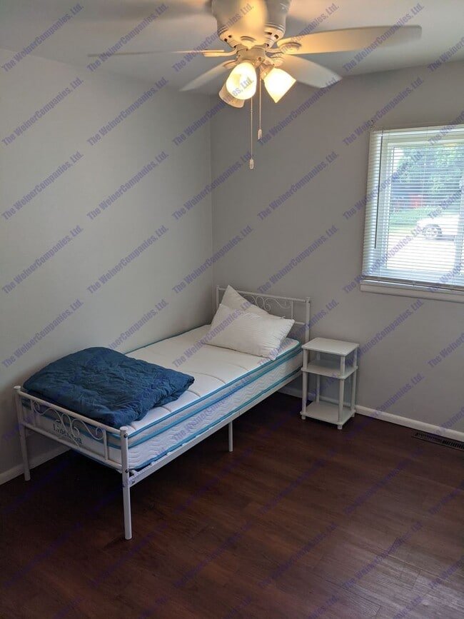 Building Photo - Now leasing!!!