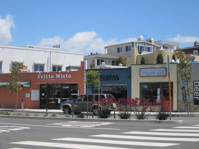 Building Photo - 1018 7th St