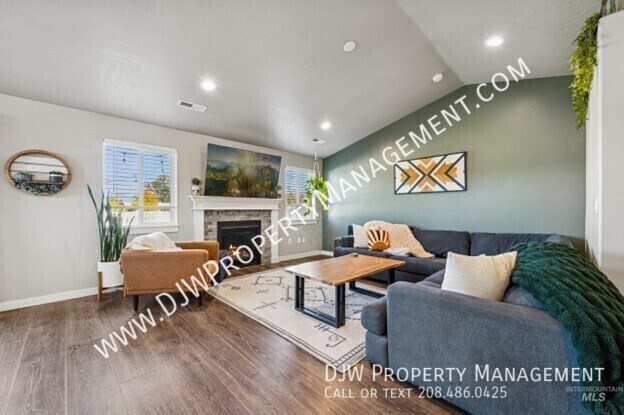 Building Photo - 7528 W Itasco Dr