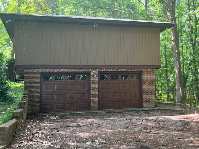 Building Photo - 13512 Durant Rd