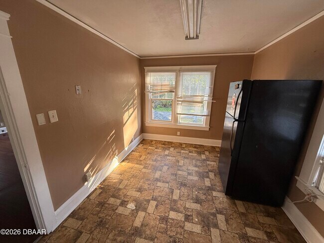 Building Photo - 207 Francis Parkman Pl