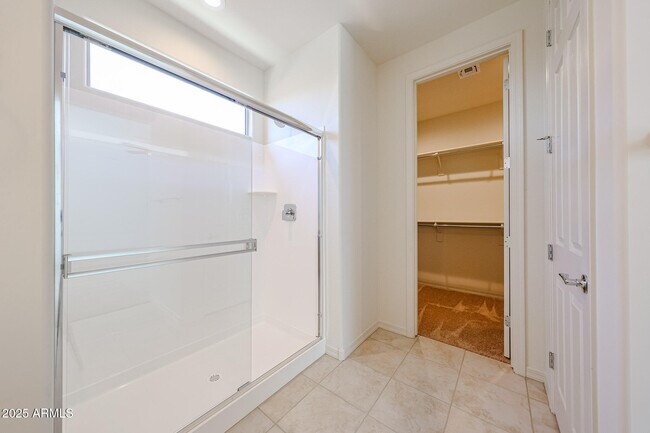 Building Photo - 25369 N 172nd Dr