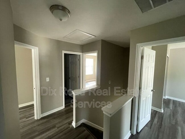 Building Photo - 810 Prescot Cir