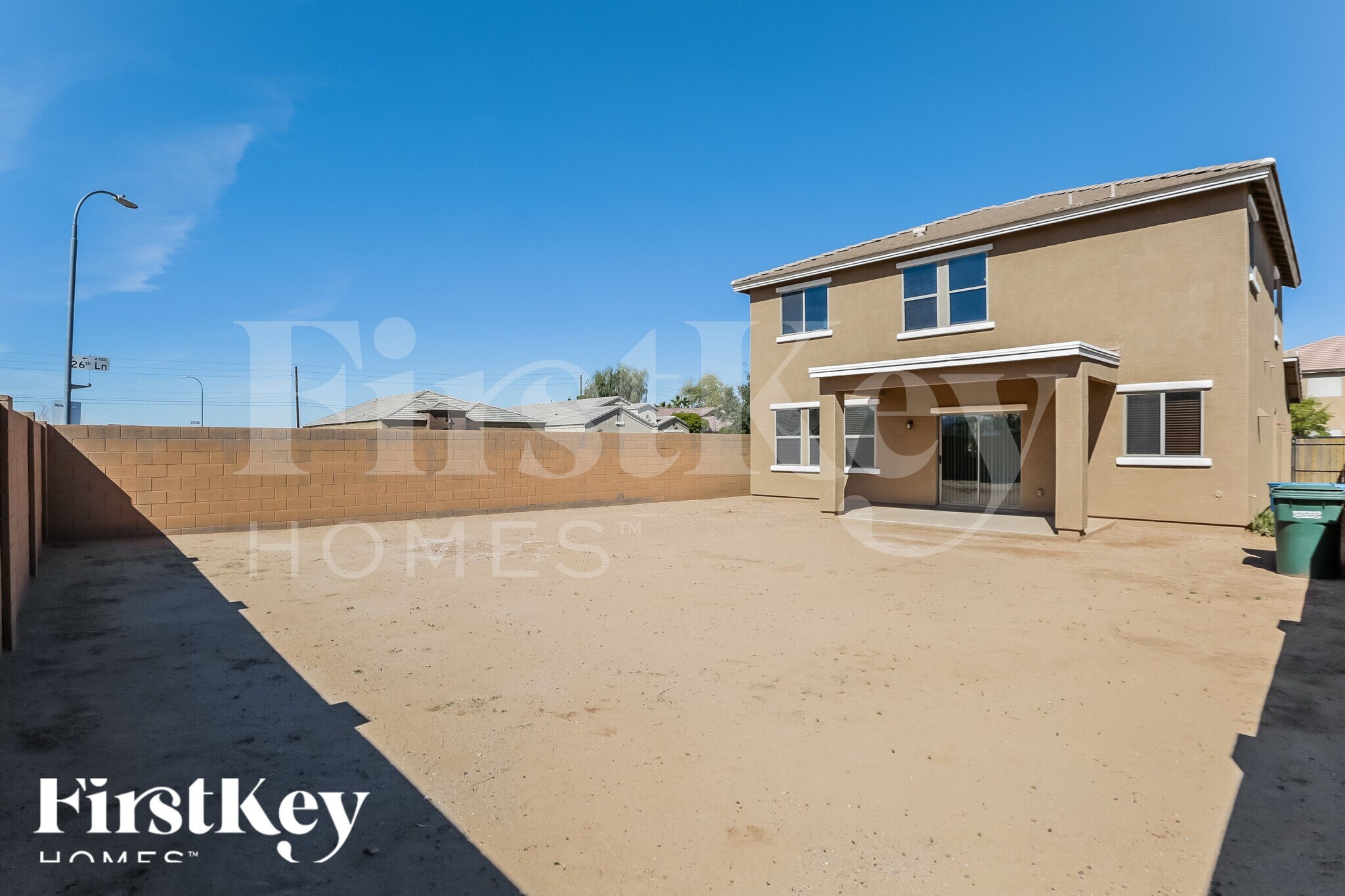 Building Photo - 2639 W Tamarisk Ave