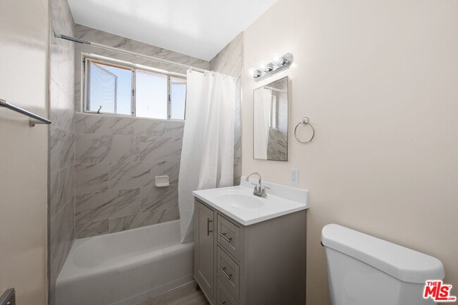 Building Photo - 11825 Iowa Ave