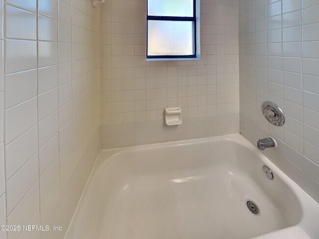 Building Photo - 7058 Star Rush Dr