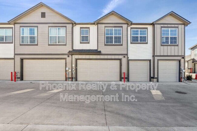 Building Photo - 192 Ambrose St