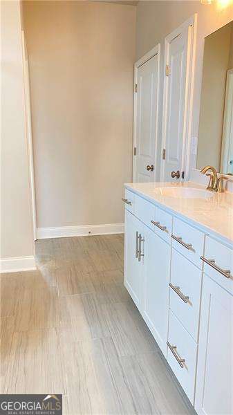 Building Photo - 72 Riverclub Rd