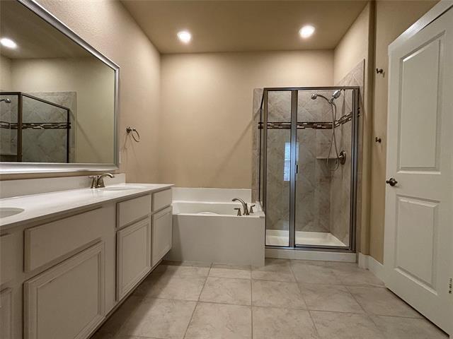 Building Photo - 2444 Magalia Ln