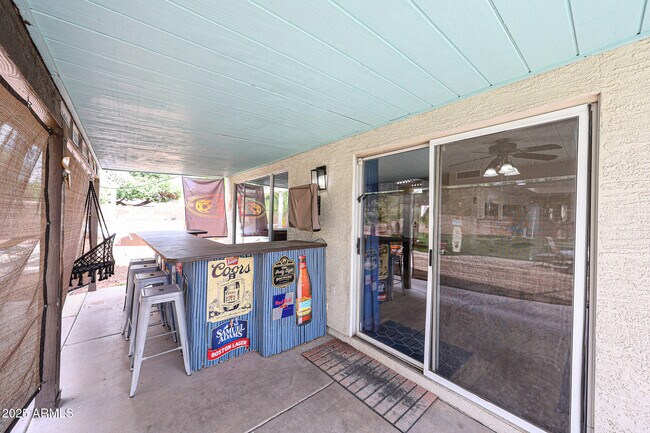 Building Photo - 3902 E Rosemonte Dr