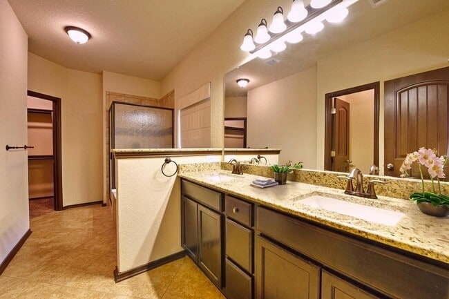 Building Photo - BEAUTIFUL HOME  |  4 BEDS & 3.5 BATHS  |  OFFICE  |  LOFT  |  NEAR 1604 AND 151