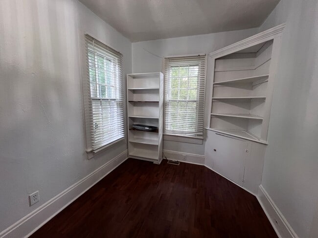 Building Photo - Historic District - Opelika