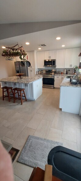 Building Photo - 1812 N 68th Dr