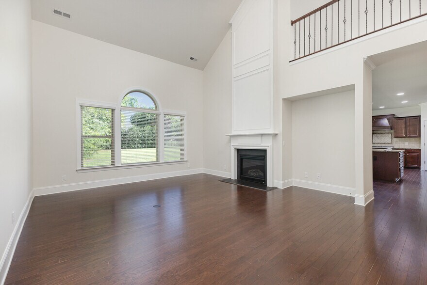 Building Photo - 9909 Woodland Watch Ct